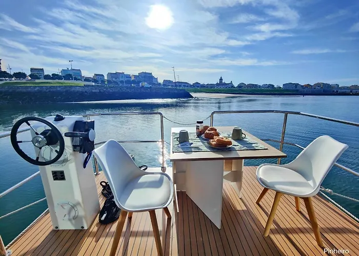 Botel Floating Experience - Casa Flutuante A 25 Min Do Porto Póvoa de Varzim